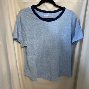 Old Navy everywhere tshirt size XL